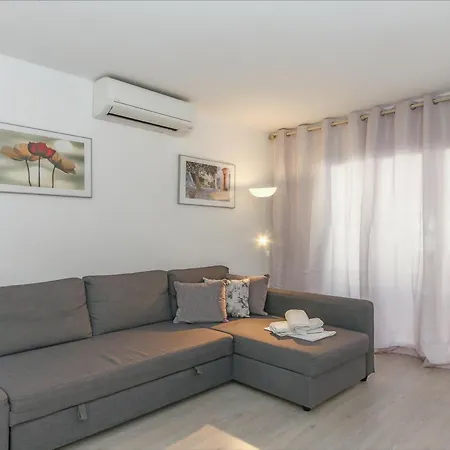 Apartamento Alva Lloretholiday *